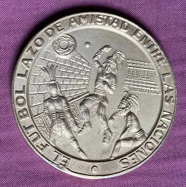 Medalla Mundial de Fútbol Mexico 1970 - Image 2