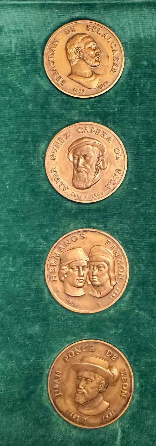 Colección de Medallas en bronce CONQUISTADORES ESPAÑOLES - Image 3