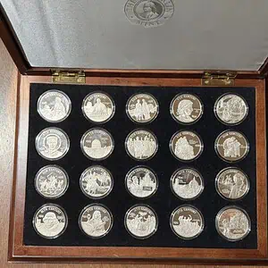 Colección de 20 monedas del Milenio Islas Cook 50 Dólares 1997